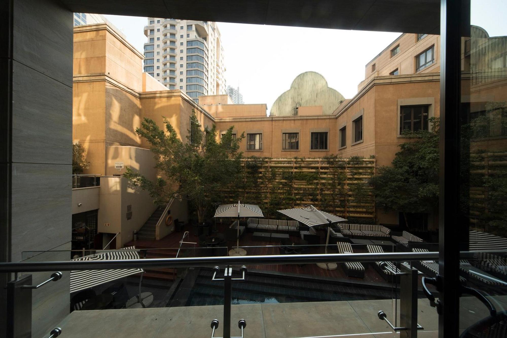 DAVINCI Hotel on Nelson Mandela Square Johannesburg Esterno foto